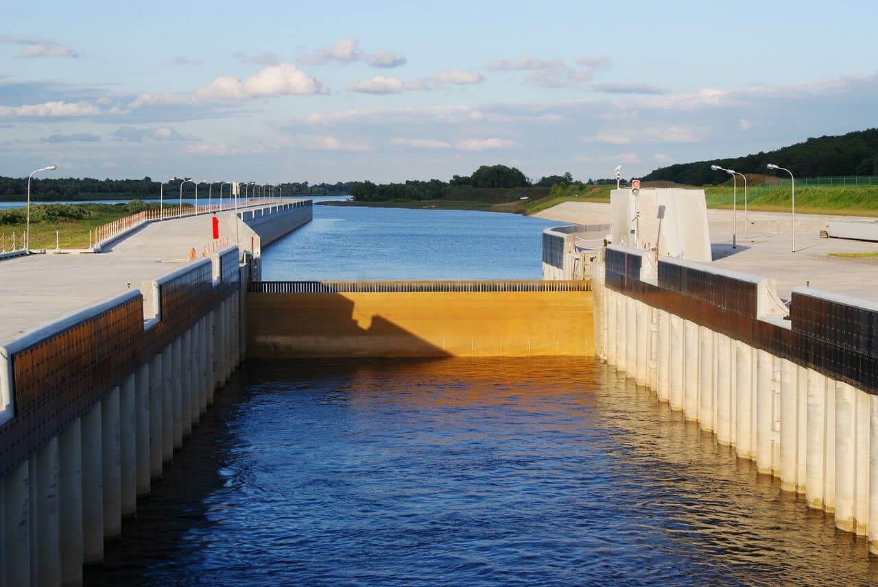Кузьминский гидроузел: металлоснабжение стратегического объекта
